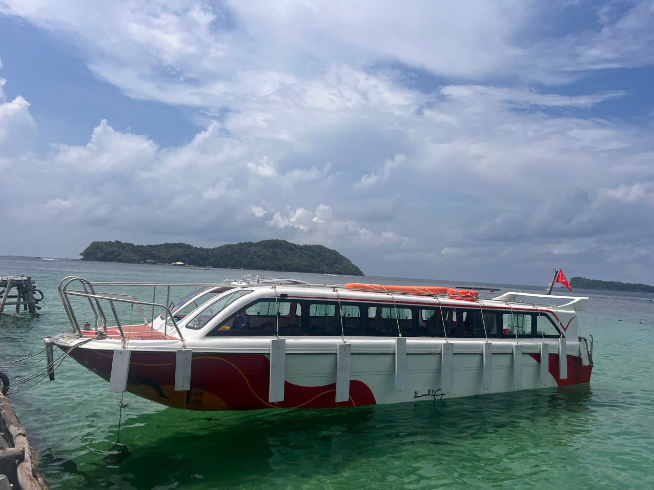 THUÊ CANO RIÊNG PHÚ QUỐC